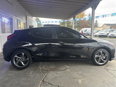 2019 Hyundai VELOSTER 2.0L   - Photo 8 - Portland, OR 97267
