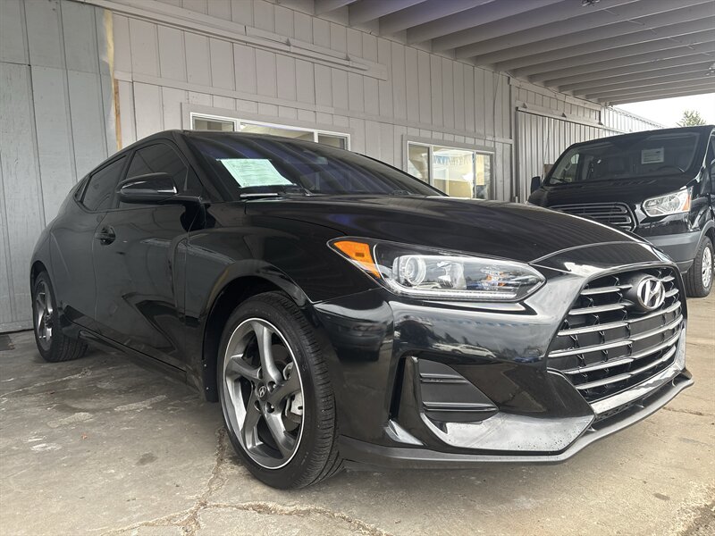 2019 Hyundai VELOSTER 2.0L  