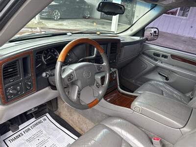 2003 Cadillac Escalade - Photo 12 - Portland, OR 97267