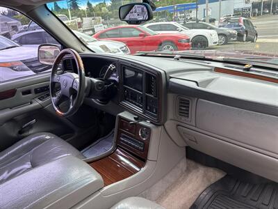 2003 Cadillac Escalade - Photo 20 - Portland, OR 97267