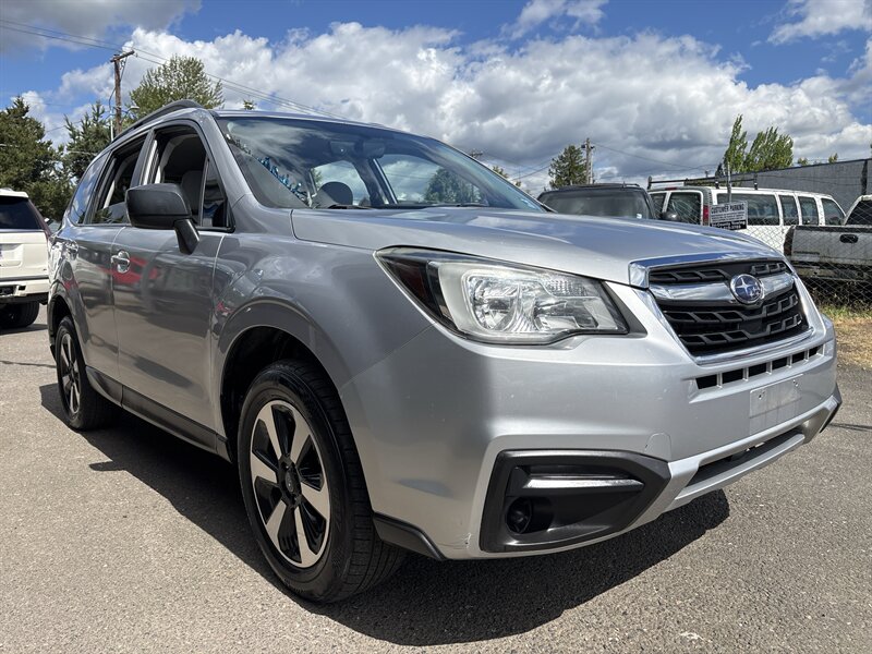 2018 Subaru Forester 2.5i   - Photo 1 - Portland, OR 97267