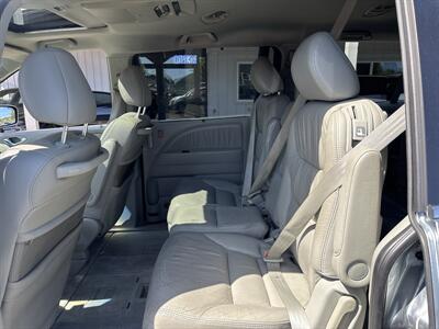 2007 Honda Odyssey EX-L w/DVD w/Navi - Photo 12 - Portland, OR 97267