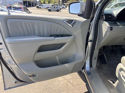 2007 Honda Odyssey EX-L w/DVD w/Navi - Photo 9 - Portland, OR 97267