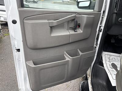 2016 GMC Savana 2500   - Photo 10 - Portland, OR 97267