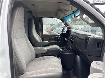 2016 GMC Savana 2500   - Photo 19 - Portland, OR 97267
