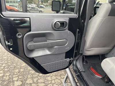 2007 Jeep Wrangler Unlimited X - Photo 12 - Portland, OR 97267