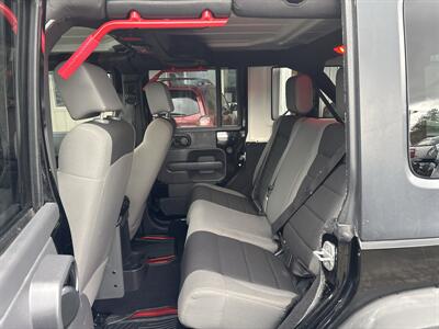 2007 Jeep Wrangler Unlimited X - Photo 13 - Portland, OR 97267