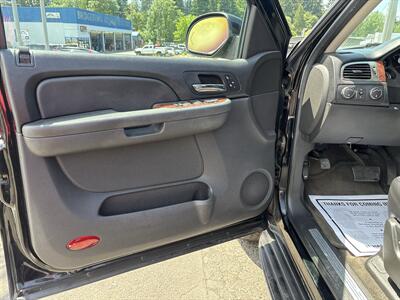2007 Chevrolet Tahoe LT - Photo 9 - Portland, OR 97267