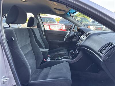 2006 Honda Accord Value Package - Photo 14 - Portland, OR 97267