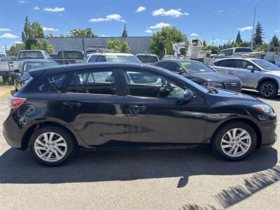 2012 Mazda Mazda3 i Touring - Photo 8 - Portland, OR 97267