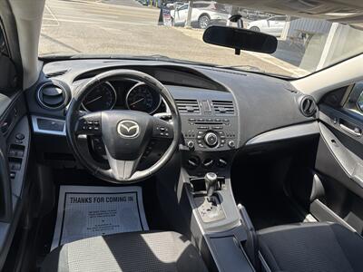 2012 Mazda Mazda3 i Touring - Photo 14 - Portland, OR 97267