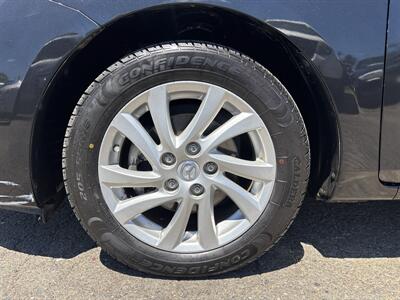 2012 Mazda Mazda3 i Touring - Photo 22 - Portland, OR 97267