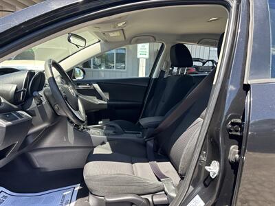 2012 Mazda Mazda3 i Touring - Photo 10 - Portland, OR 97267