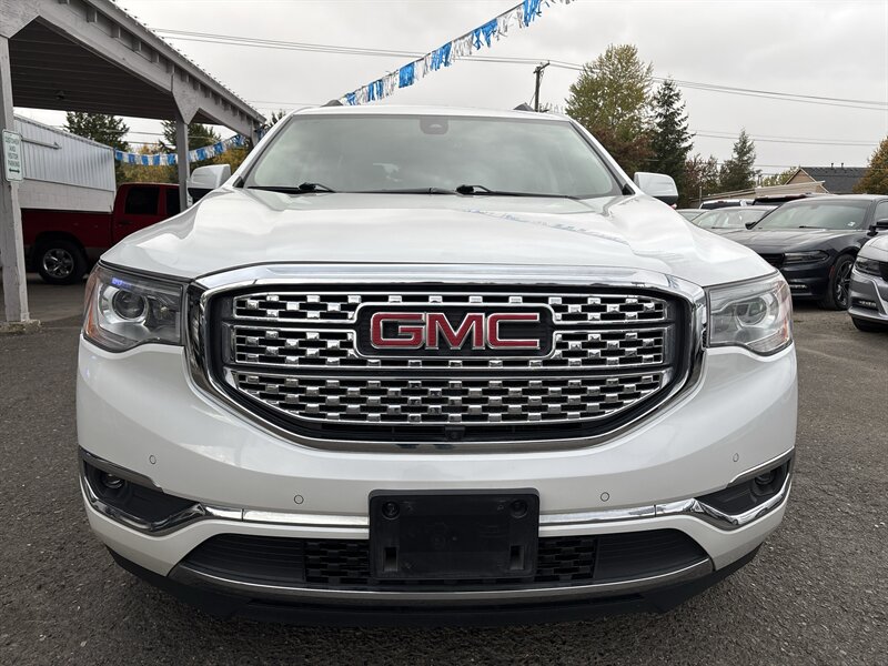 2018 GMC Acadia Denali   - Photo 1 - Portland, OR 97267