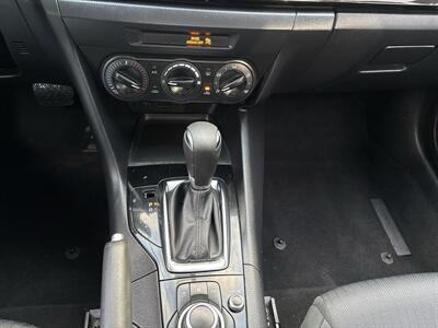 2015 Mazda Mazda3 i Sport   - Photo 19 - Portland, OR 97267