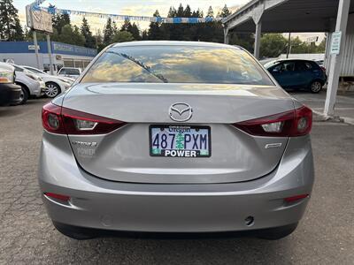 2015 Mazda Mazda3 i Sport   - Photo 6 - Portland, OR 97267