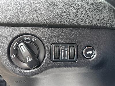 2016 Dodge Charger R/T - Photo 21 - Portland, OR 97267