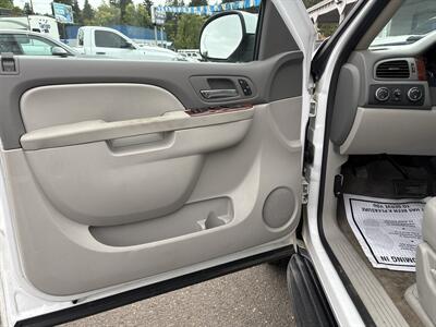 2013 Chevrolet Tahoe LT - Photo 9 - Portland, OR 97267