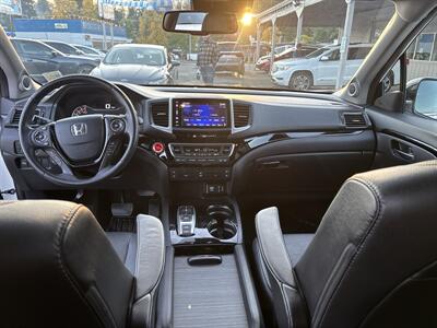 2017 Honda Pilot Elite   - Photo 28 - Portland, OR 97267