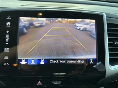 2017 Honda Pilot Elite   - Photo 23 - Portland, OR 97267