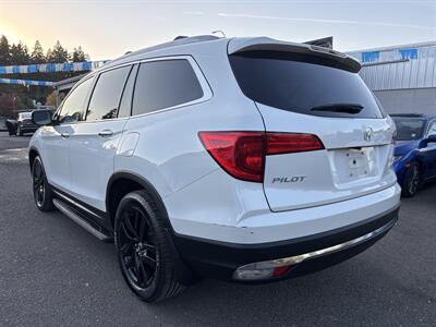 2017 Honda Pilot Elite   - Photo 5 - Portland, OR 97267