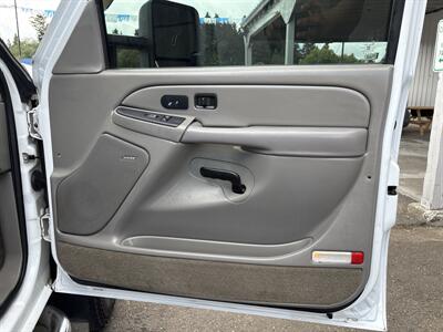 2005 Chevrolet Silverado 3500 LT - Photo 17 - Portland, OR 97267
