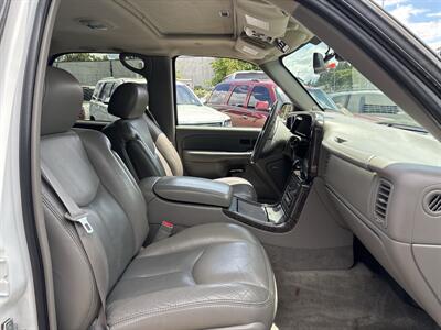 2004 GMC Yukon Denali - Photo 20 - Portland, OR 97267