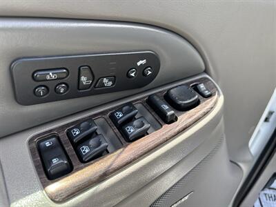 2004 GMC Yukon Denali - Photo 10 - Portland, OR 97267