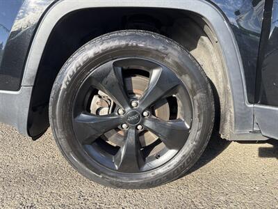 2017 Jeep Cherokee Sport   - Photo 25 - Portland, OR 97267