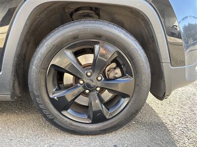 2017 Jeep Cherokee Sport   - Photo 28 - Portland, OR 97267