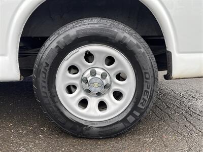2014 Chevrolet Express 1500   - Photo 24 - Portland, OR 97267