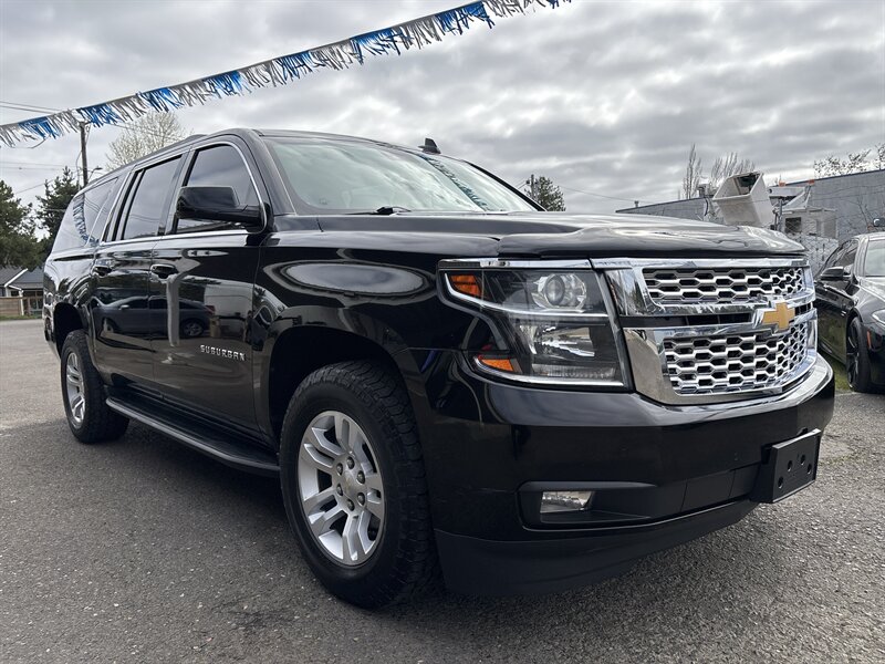 2019 Chevrolet Suburban LT  