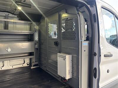 2017 Ford Transit 150   - Photo 16 - Portland, OR 97267