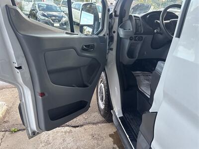 2017 Ford Transit 150   - Photo 9 - Portland, OR 97267