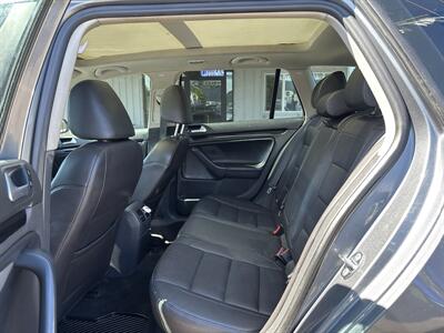2014 Volkswagen Jetta SportWagen TDI - Photo 13 - Portland, OR 97267