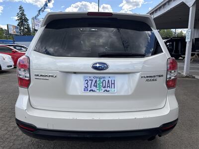 2015 Subaru Forester 2.5i Touring - Photo 6 - Portland, OR 97267