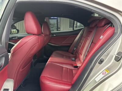 2015 Lexus IS 250 F SPORT - Photo 13 - Portland, OR 97267