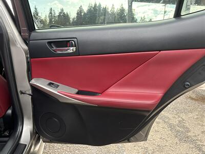 2015 Lexus IS 250 F SPORT - Photo 16 - Portland, OR 97267