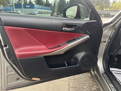 2015 Lexus IS 250 F SPORT - Photo 9 - Portland, OR 97267
