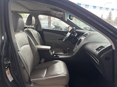 2010 Lexus ES 350   - Photo 15 - Portland, OR 97267