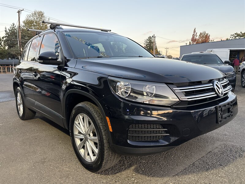 2018 Volkswagen Tiguan Limited 2.0T   - Photo 1 - Portland, OR 97267