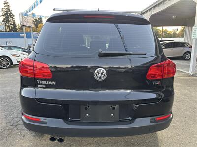 2018 Volkswagen Tiguan Limited 2.0T   - Photo 6 - Portland, OR 97267