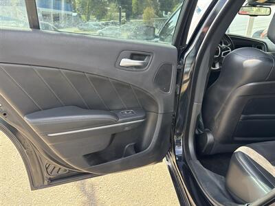 2015 Dodge Charger R/T   - Photo 13 - Portland, OR 97267