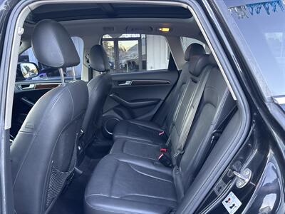 2012 Audi Q5 2.0T quattro Premium Plus - Photo 13 - Portland, OR 97267