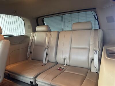 2012 Cadillac Escalade Luxury - Photo 14 - Portland, OR 97267