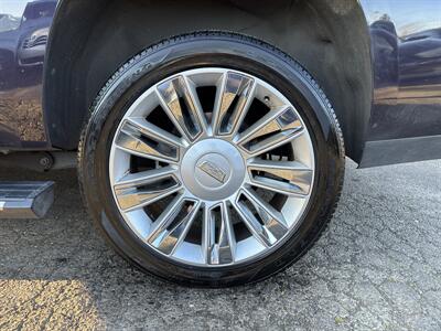 2018 Cadillac Escalade Platinum - Photo 29 - Portland, OR 97267