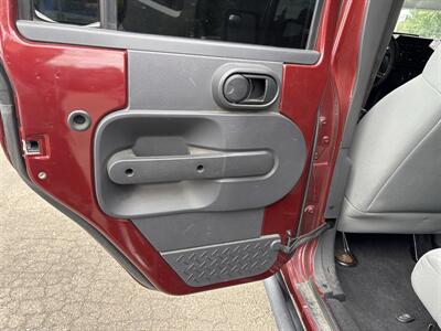 2007 Jeep Wrangler Unlimited Sahara - Photo 29 - Portland, OR 97267
