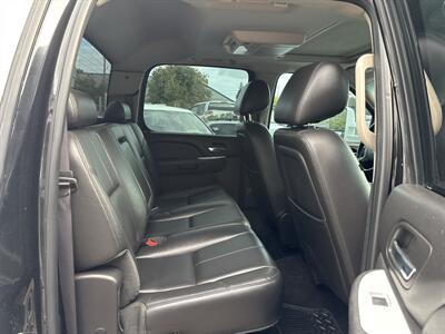 2011 Chevrolet Silverado 2500HD LTZ - Photo 14 - Portland, OR 97267