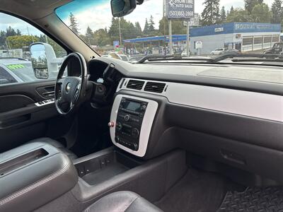 2011 Chevrolet Silverado 2500HD LTZ - Photo 17 - Portland, OR 97267