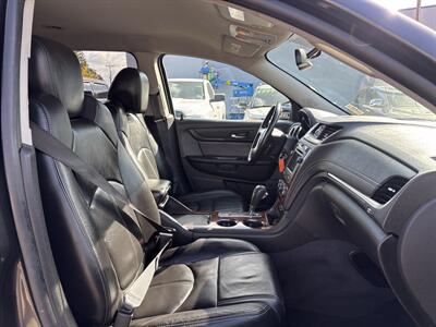 2014 Chevrolet Traverse LT - Photo 17 - Portland, OR 97267
